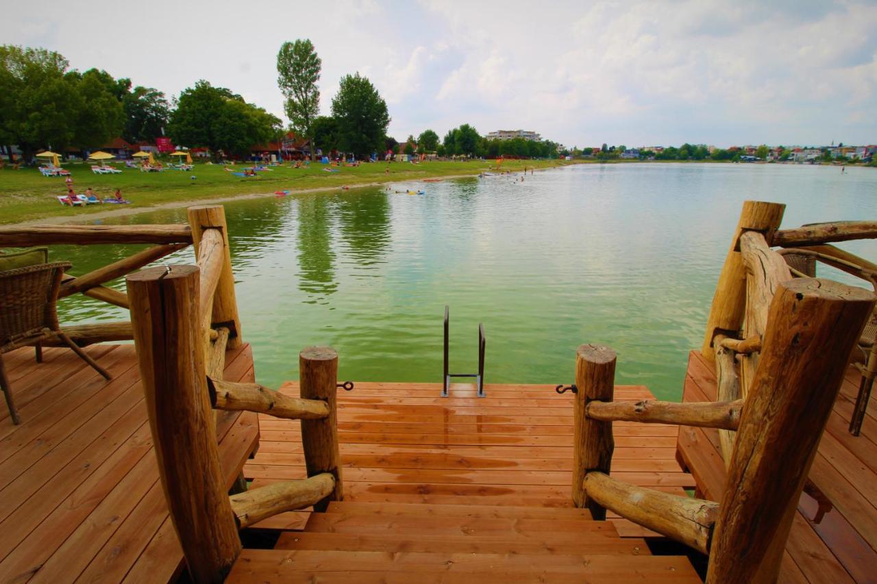 Overwater Cottage - Slovak Tahiti, Senec Exterior photo